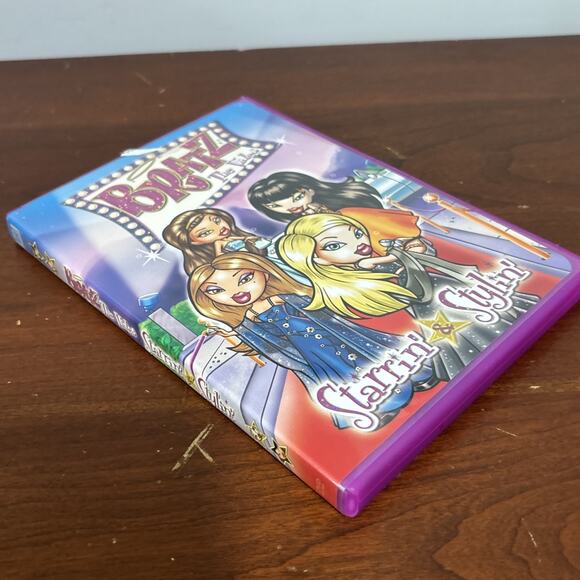 Bratz - Starrin' & Stylin' (DVD, 2004) Pre-owned - Picture 4 of 7